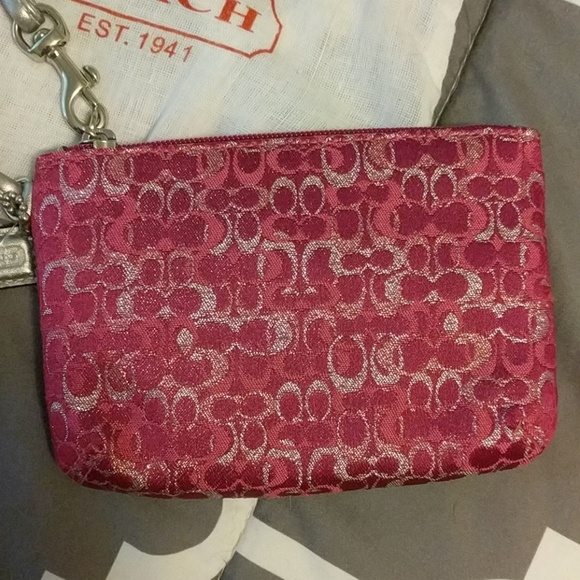 NWT SILVER AND RASPBERRY COACH WRISTLET - Picture 2 of 8